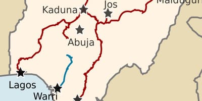 Kart Nigeriya göstərilməklə, dəmir yolu xətləri
